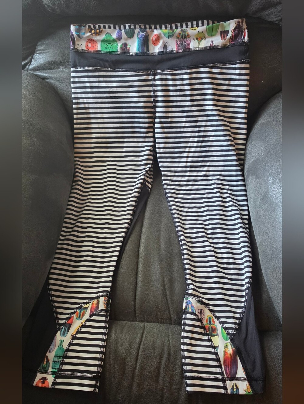 RARE Lululemon Sea Wheeze Run Inspire crop leggings SIZE 6 21.5" BUGS 2015